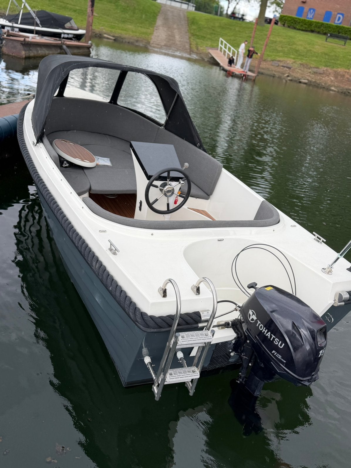 Lago amore 540 tohatsu 15pk 4 takt ( injectie motor )
