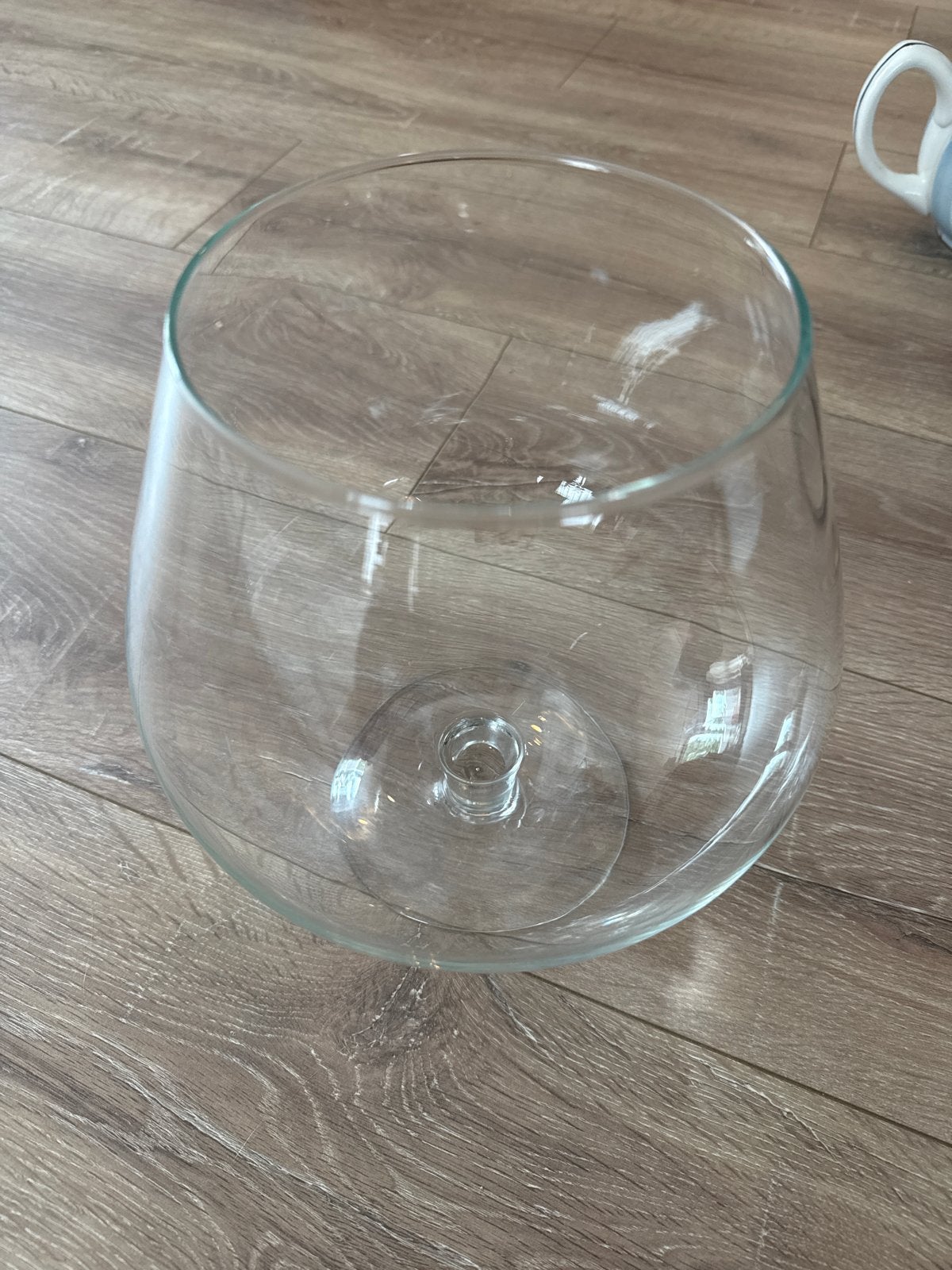 Grote glazen vaas / windlicht op voet, Op voet, Transparant, Ophalen of Verzenden, Glas