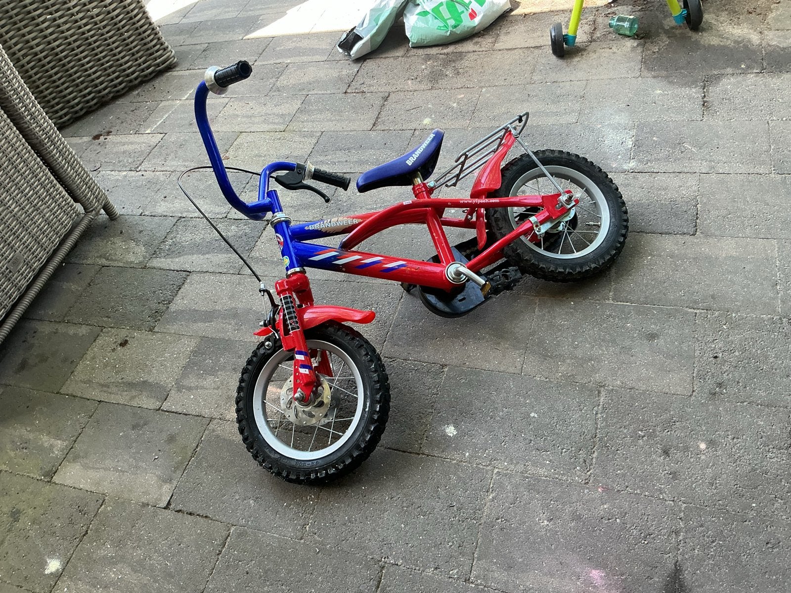 Kinderfiets brandweer 12 inch, Ophalen, Gebruikt, Terugtraprem, Minder dan 16 inch