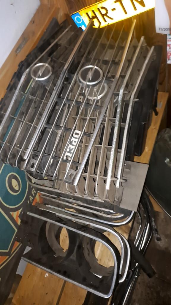Opel manta grillen, Voor, Opel, Nieuw, Ophalen of Verzenden