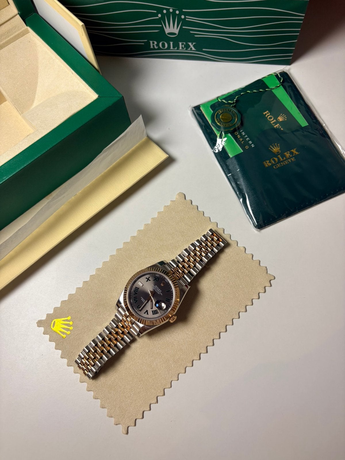 Rolex Datejust Two Tone Wimbledon 41mm, Staal, Rolex, Verzenden, Polshorloge