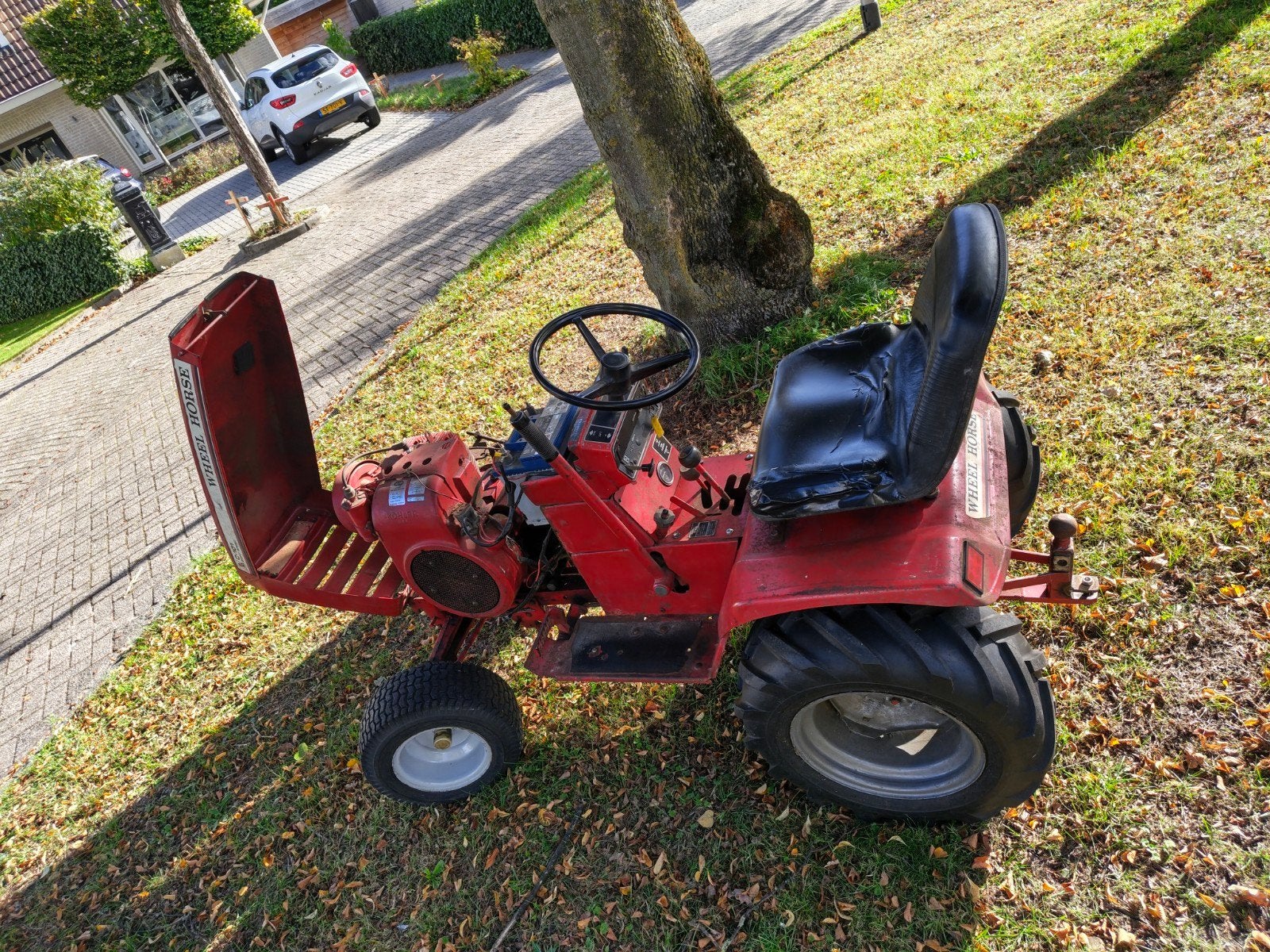 Wheel Horse C-101 Zitmaaier - Robuust en Krachtig, Ophalen, Gebruikt, Benzine-grasmaaier, Wheel Horse