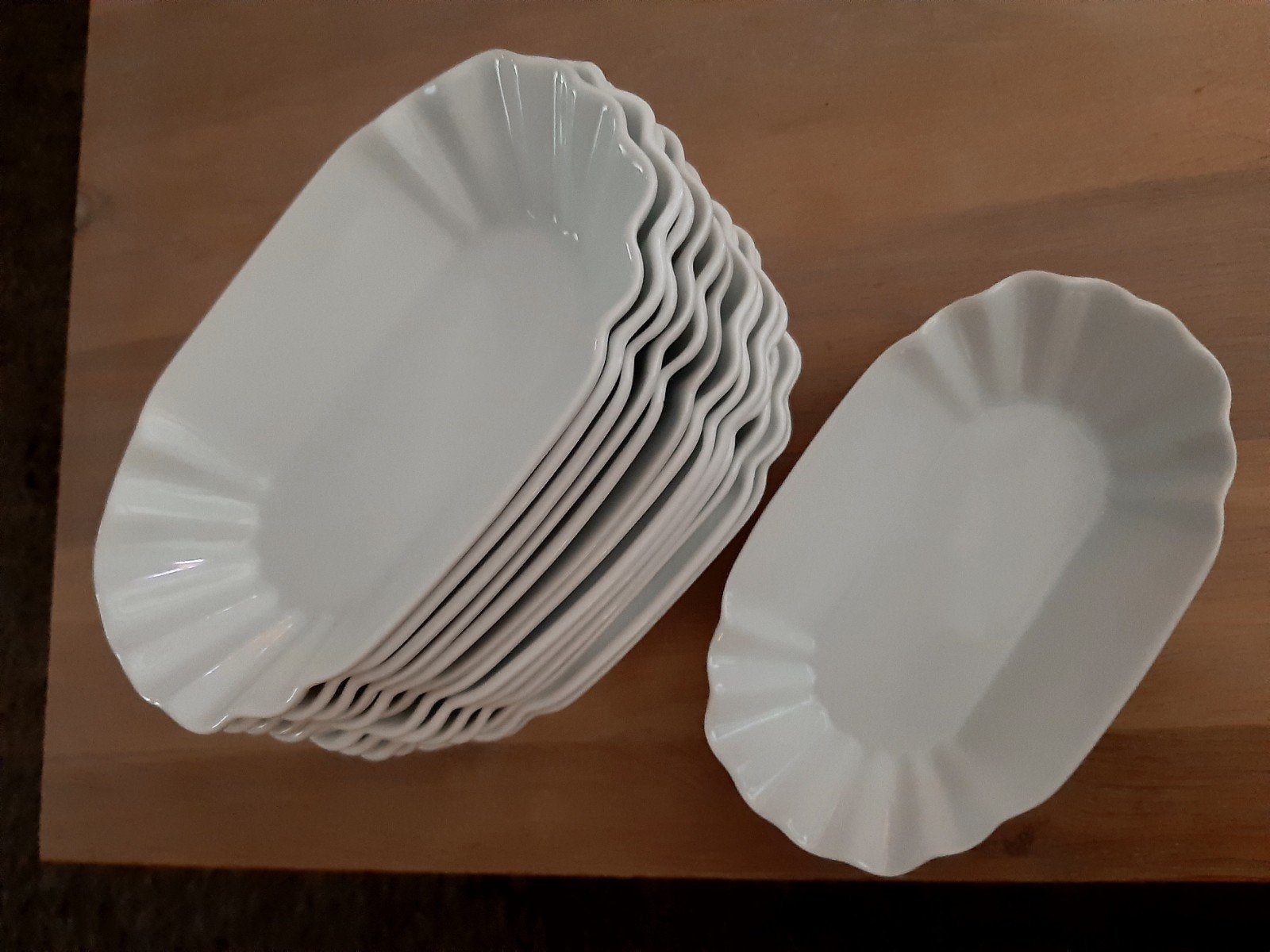 Set van 14 witte porseleinen snack curryworst schaaltjes, Ophalen, Modern, Porselein, Schaal of Schalen