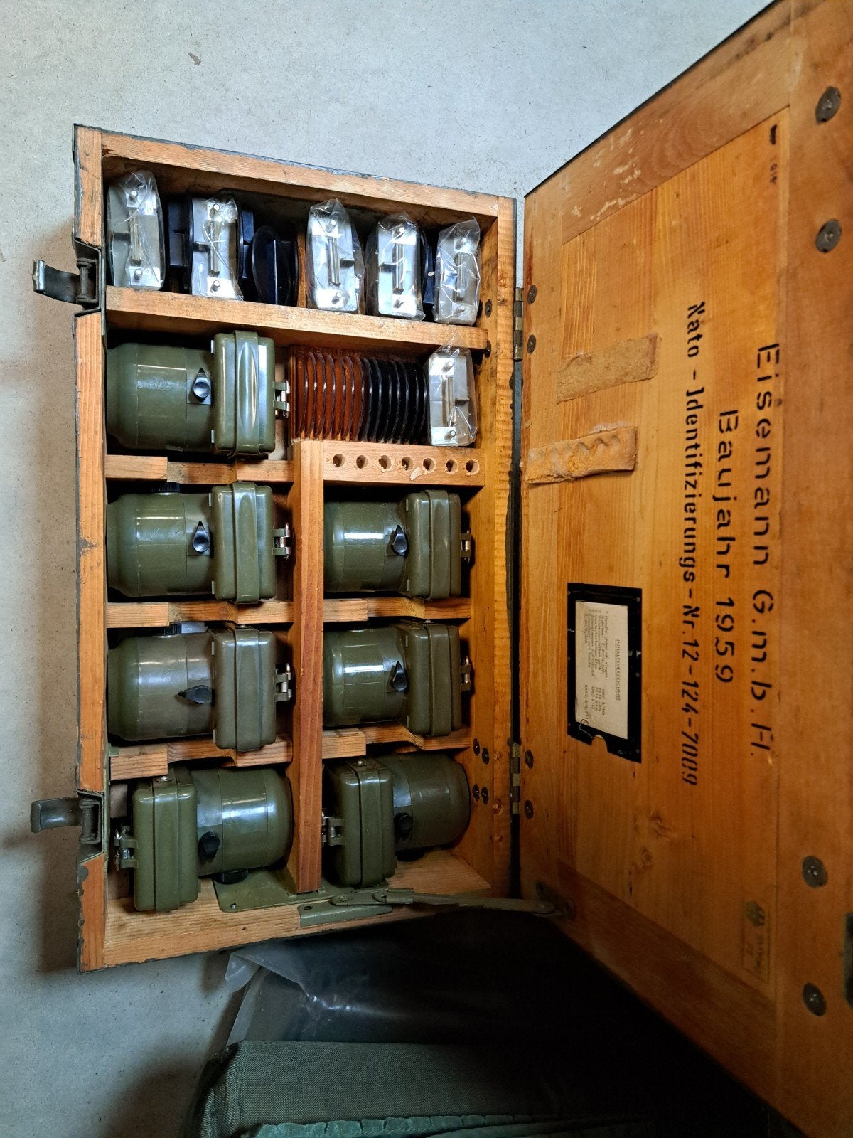Zeldzame Tsjechoslowaakse Militaire Verlichtingsset RAS-67 (, Ophalen, X, Landmacht, X