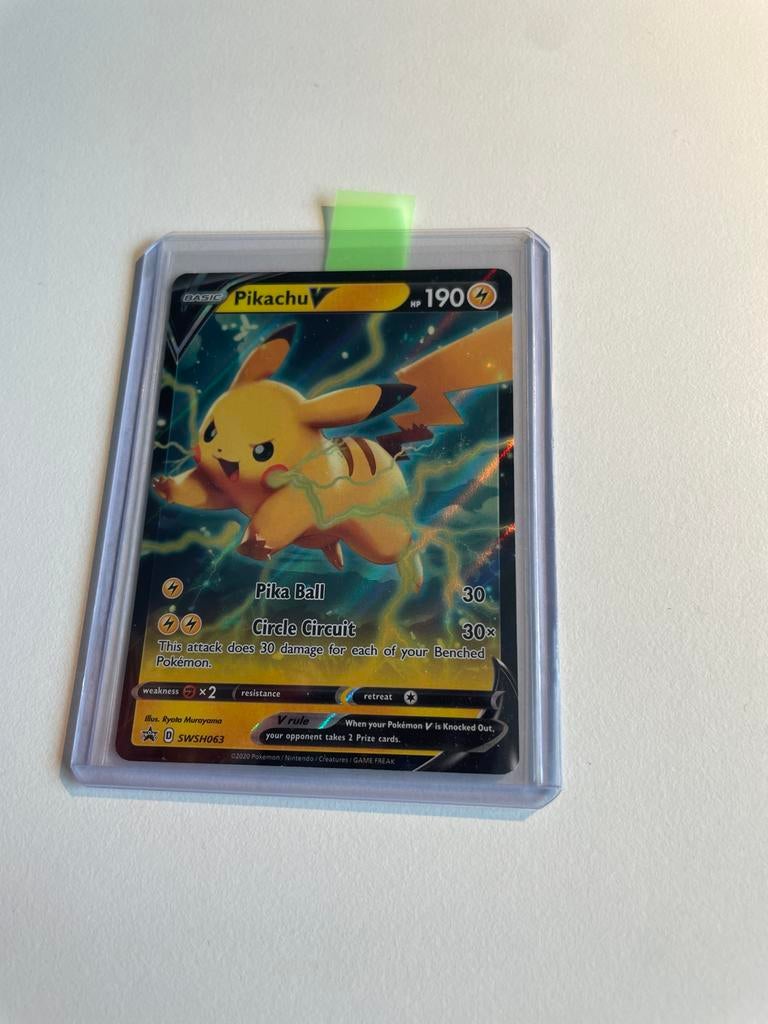 Pikachu V SWSH063 Pokémon kaart, Verzenden, Gebruikt, Losse kaart, Foil