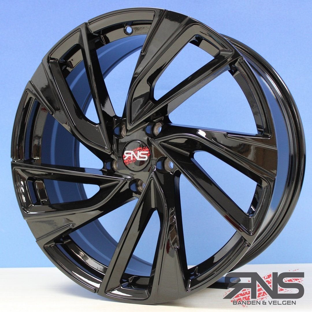 5x112 19 inch Adelaide Look Golf 5 6 7 8 Caddy Velgen Banden, 19 inch, Velg(en), -, -