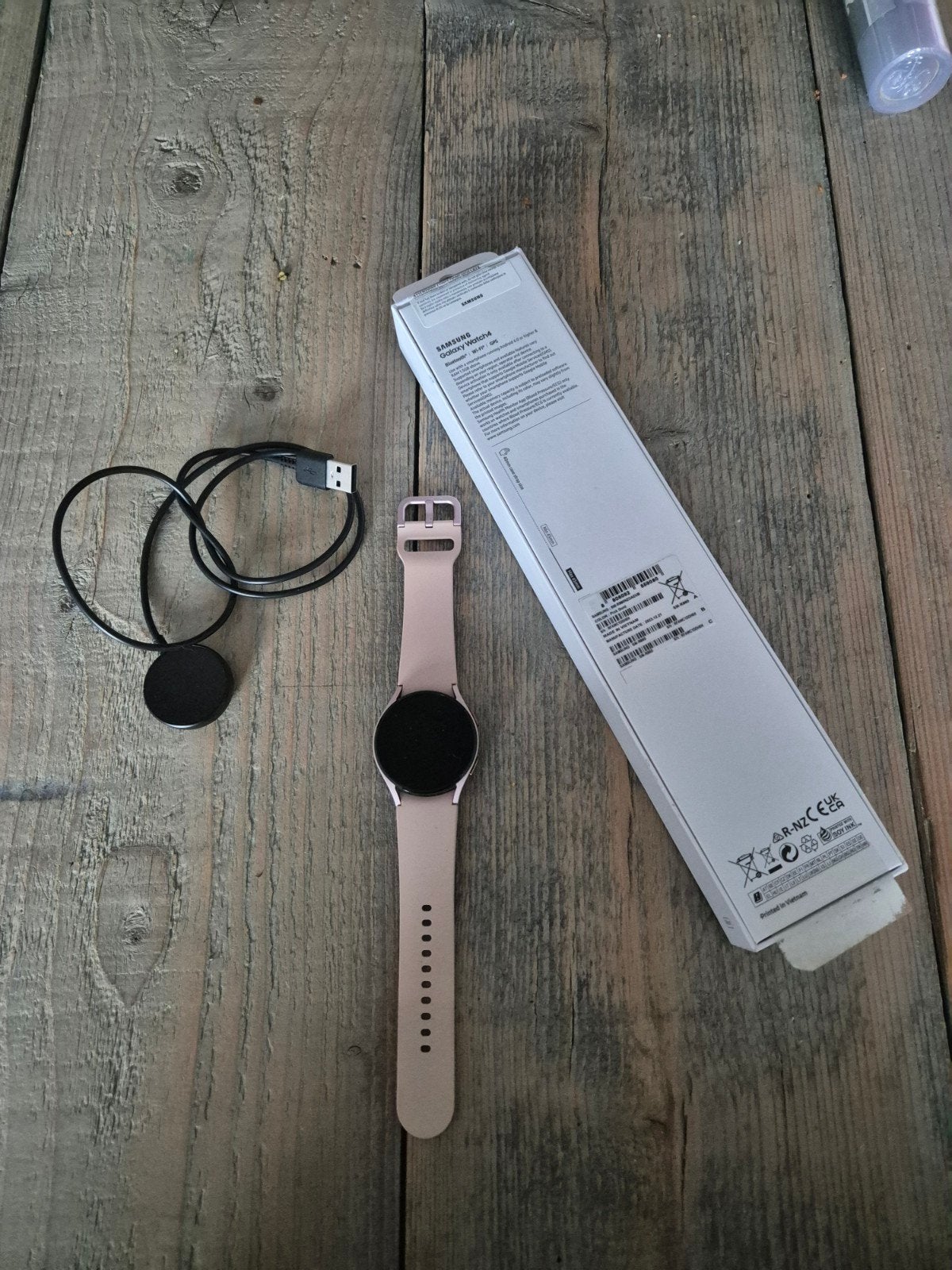 Samsung Galaxy Watch 4 - Zo goed als nieuw, Sieraden, Tassen en Uiterlijk, Smartwatches, Ophalen of Verzenden, Zo goed als nieuw