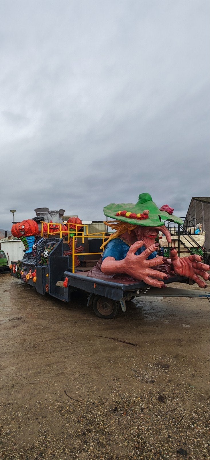 carnavalswagen te huur, Hobby en Vrije tijd, Ophalen