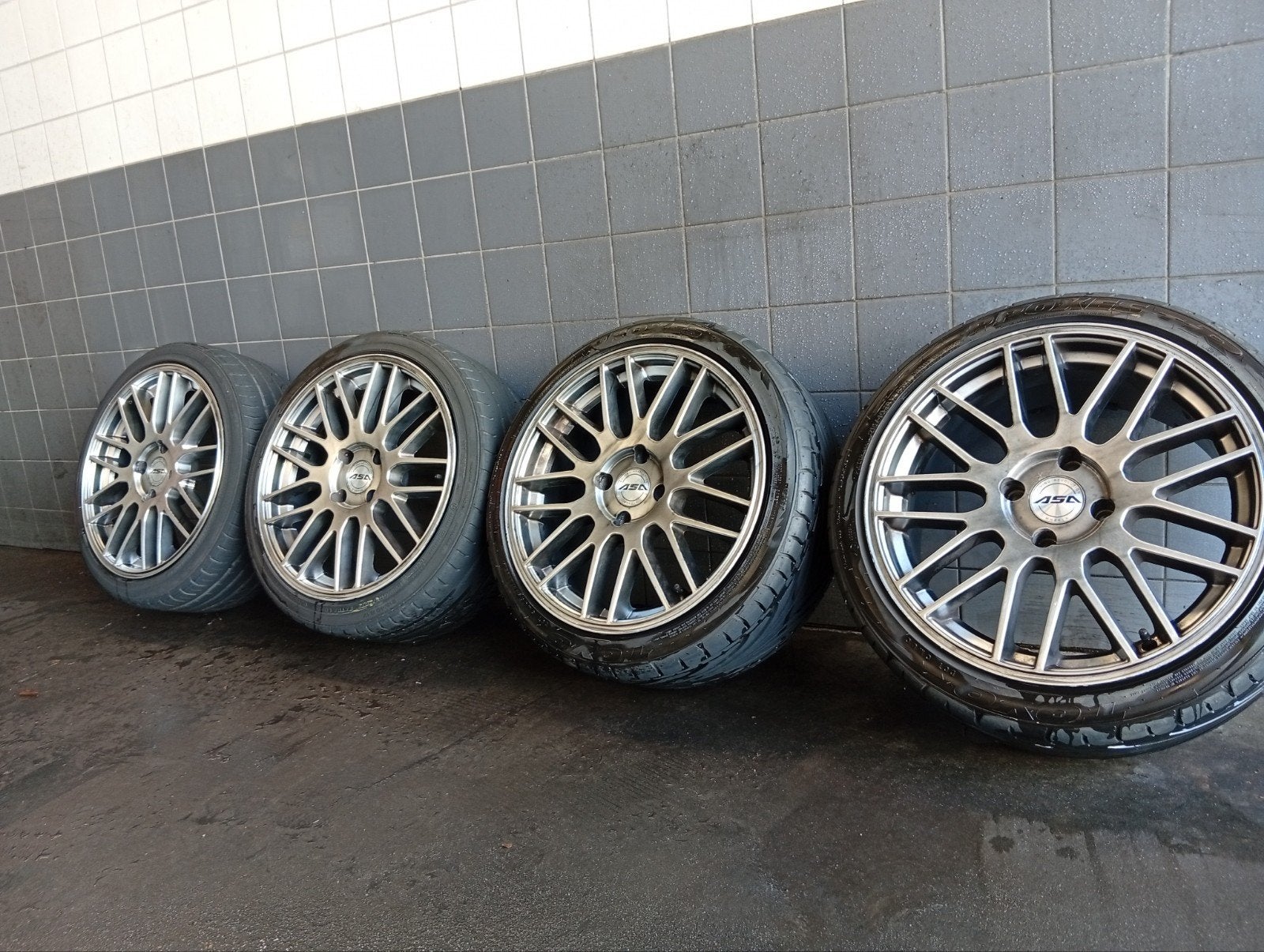 17 inch velgen 4-gaats + 4 banden – steek 108 / ET35, Ophalen