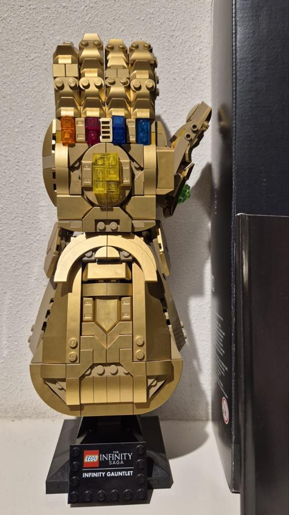 Lego infinity gauntlet - 76191 met doos, Ophalen of Verzenden, Zo goed als nieuw