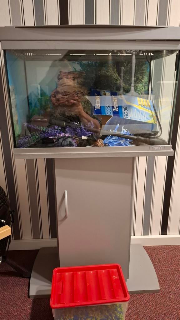 Te koop aquarium 60 liter, Ophalen, Verwarming, Zo goed als nieuw, Leeg aquarium
