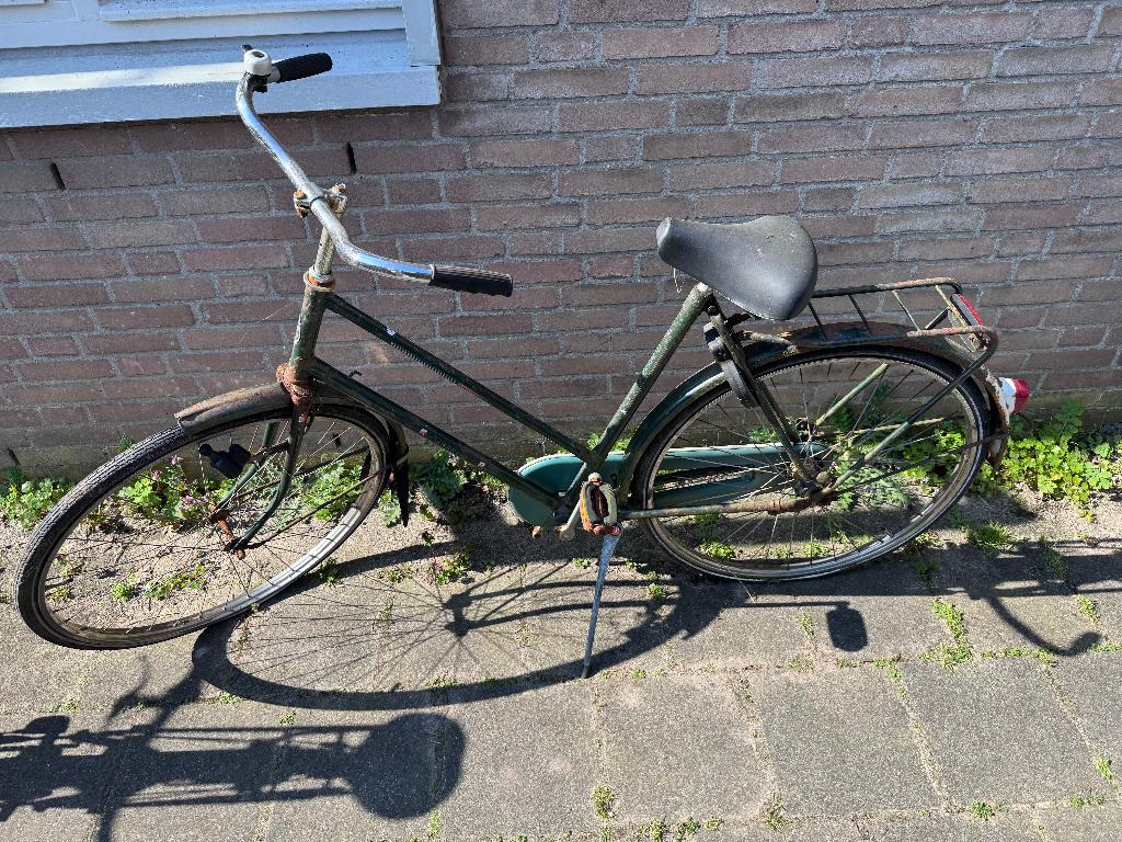 Opknapper: Klassieke donkergroene damesfiets / stationsfiets, Fietsen en Brommers, Ophalen, Gebruikt, Overige merken, Versnellingen