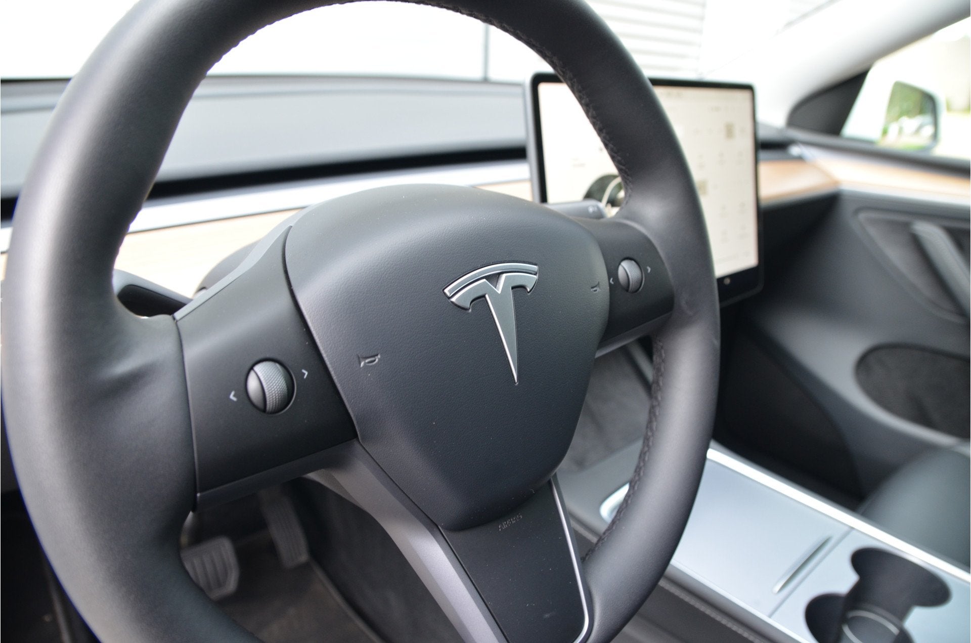 Foto 16 van Tesla Model Y RWD 58 kWh AutoPilot3.0 Ryzen (bj 2024)