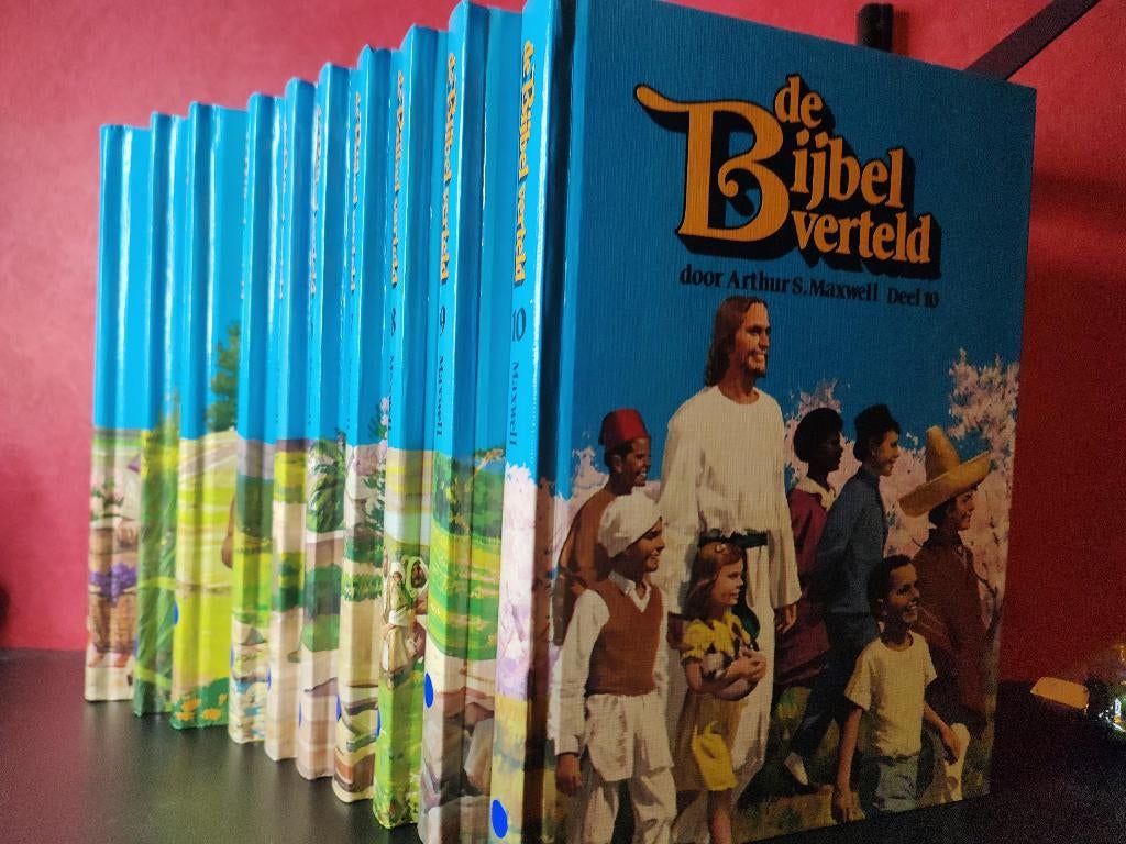 10 Delen de Bijbel verteld door Arthur S. Maxwell, Verzenden, Zo goed als nieuw, Christendom | Katholiek