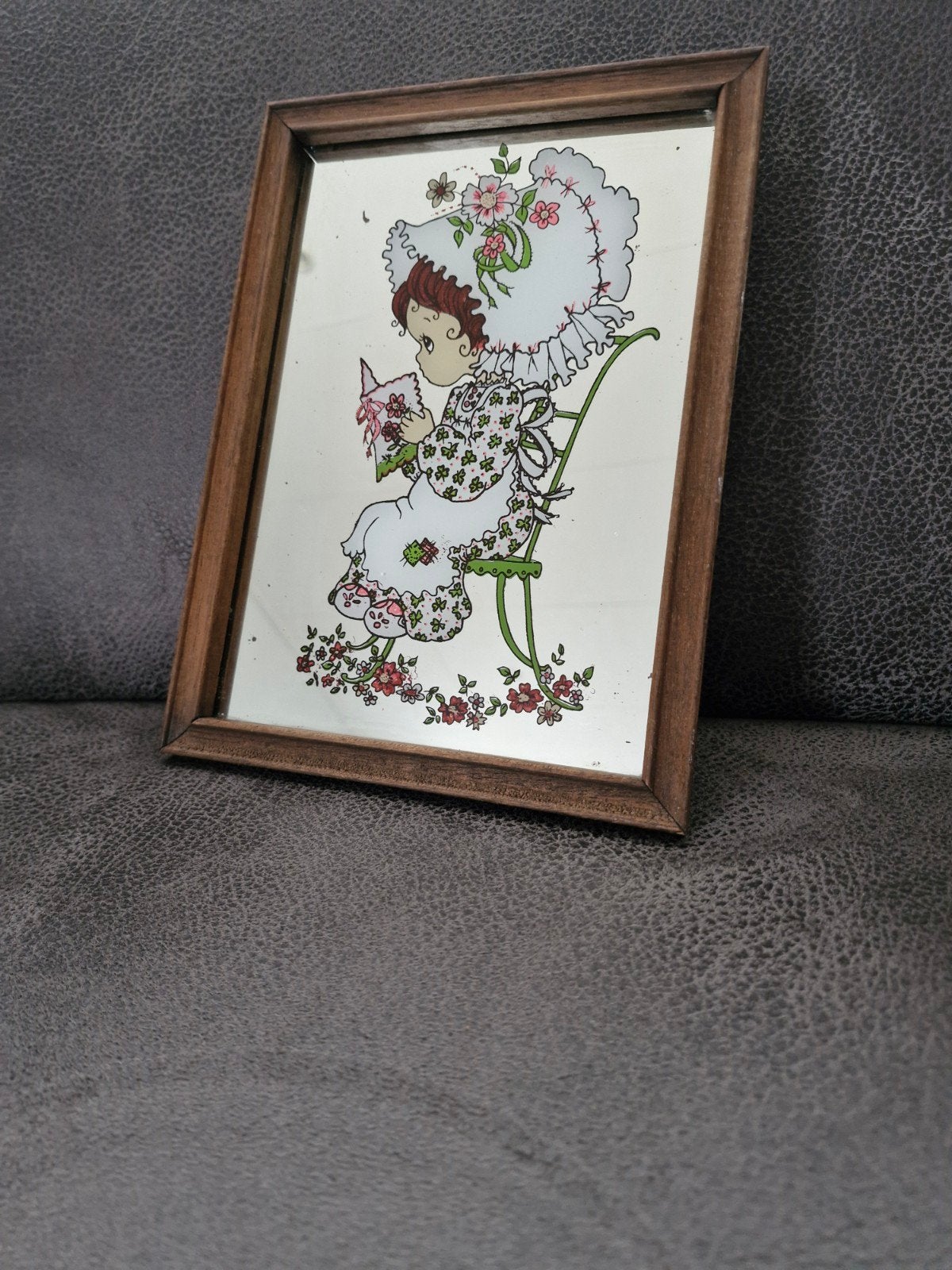 Vintage spiegel met illustratie van meisje in schommelstoel, Ophalen of Verzenden, Rechthoekig, Minder dan 50 cm, Minder dan 100 cm