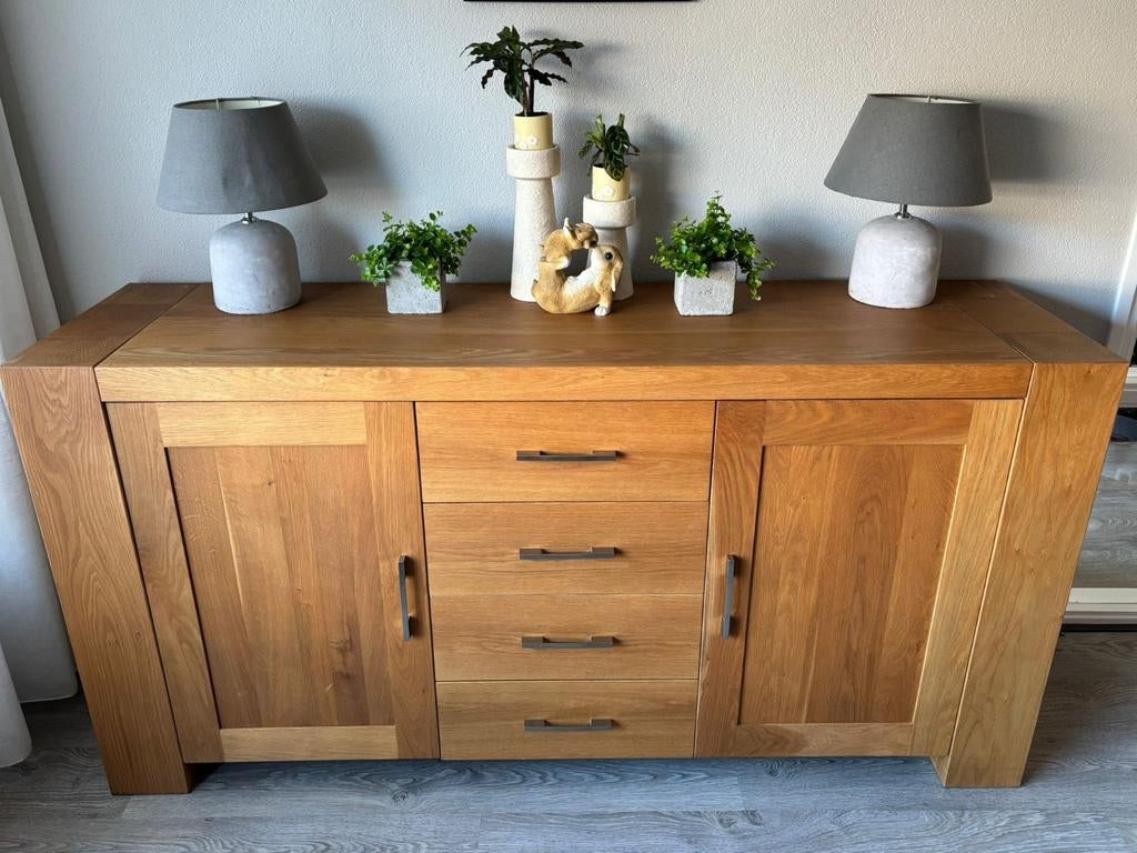 Dressoir, Ophalen, 25 tot 50 cm, 150 tot 200 cm