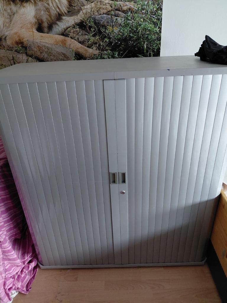 Archiefkast met roldeuren - 135x120x45 cm, Gebruikt, 100 tot 150 cm, 100 tot 150 cm, Meerdere deuren