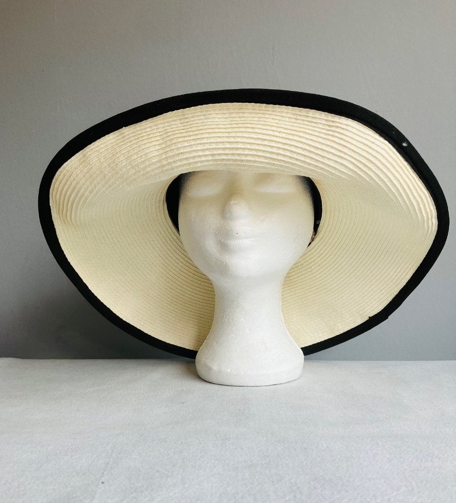 Zonnehoed flaphoed dames The Hat's Company Italy Catarzi, Kleding | Dames, Hoeden en Petten, Hoed, The Hat's Company, Gedragen
