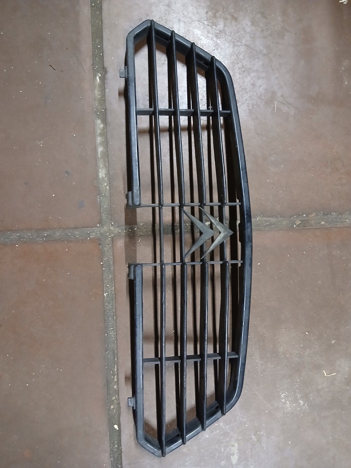Citroën Dyane Grille - Origineel onderdeel, Gebruikt, Citroën, Voor, Ophalen of Verzenden