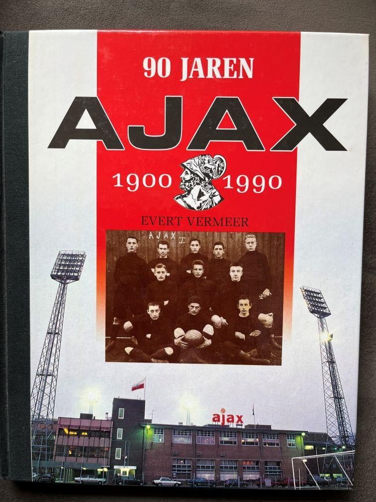90 jaren AJAX 1900-1990, Boeken, Ophalen of Verzenden, Zo goed als nieuw, Balsport