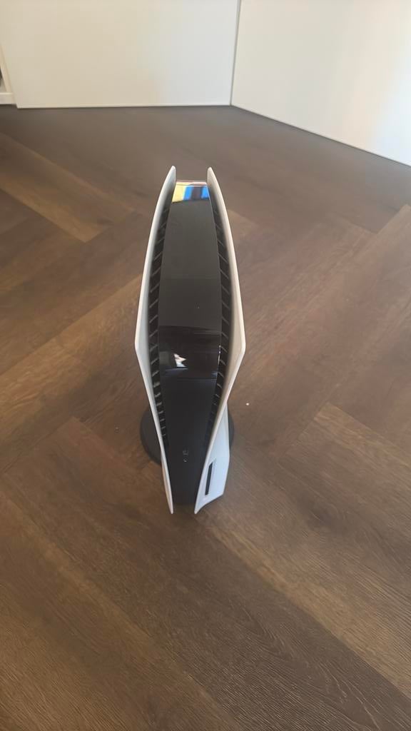 Playstation 5 &extra 1 TB Samsung 980 pro Heatsink met games, Spelcomputers en Games, Spelcomputers | Sony PlayStation 5, Ophalen