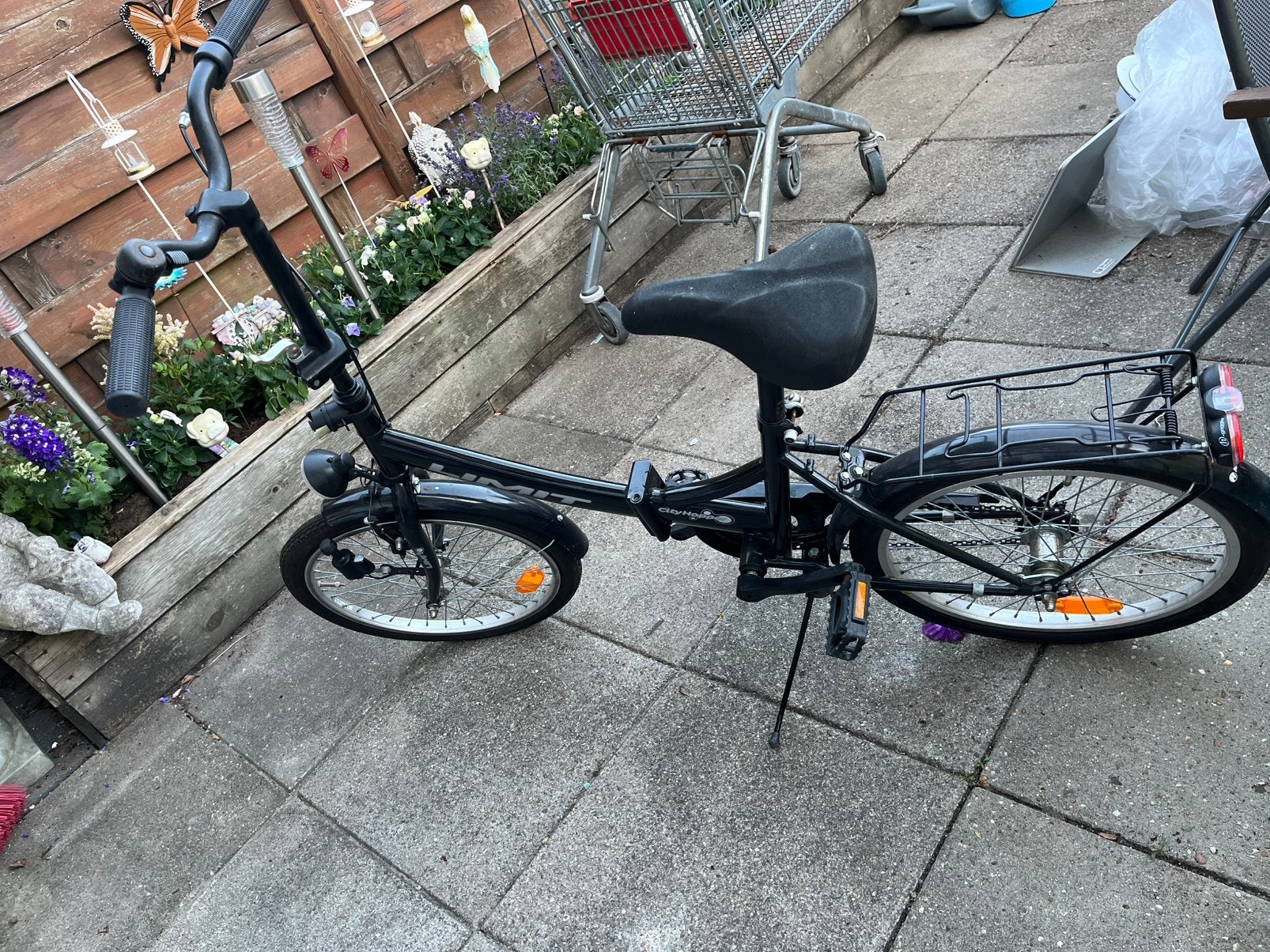 Vouwfiets, niet gratis…, Fietsen en Brommers, Fietsen | Vouwfietsen, Ophalen, Zo goed als nieuw
