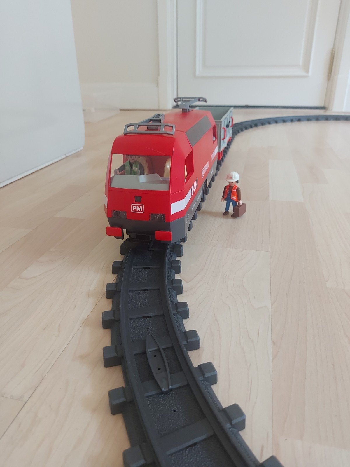 Playmobil rc train rode vrachttrein, Voertuig, Ophalen of Verzenden, Zo goed als nieuw, Overige series