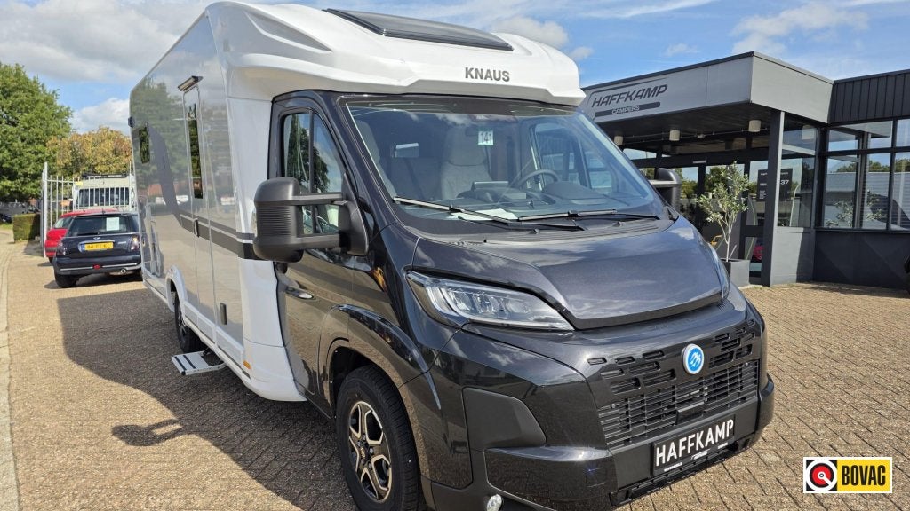 Knaus L!ve Wave 700 MEG 2027 beursprijs Platinum, Caravans en Kamperen, Automaat, Ringverwarming, Fiat, Diesel