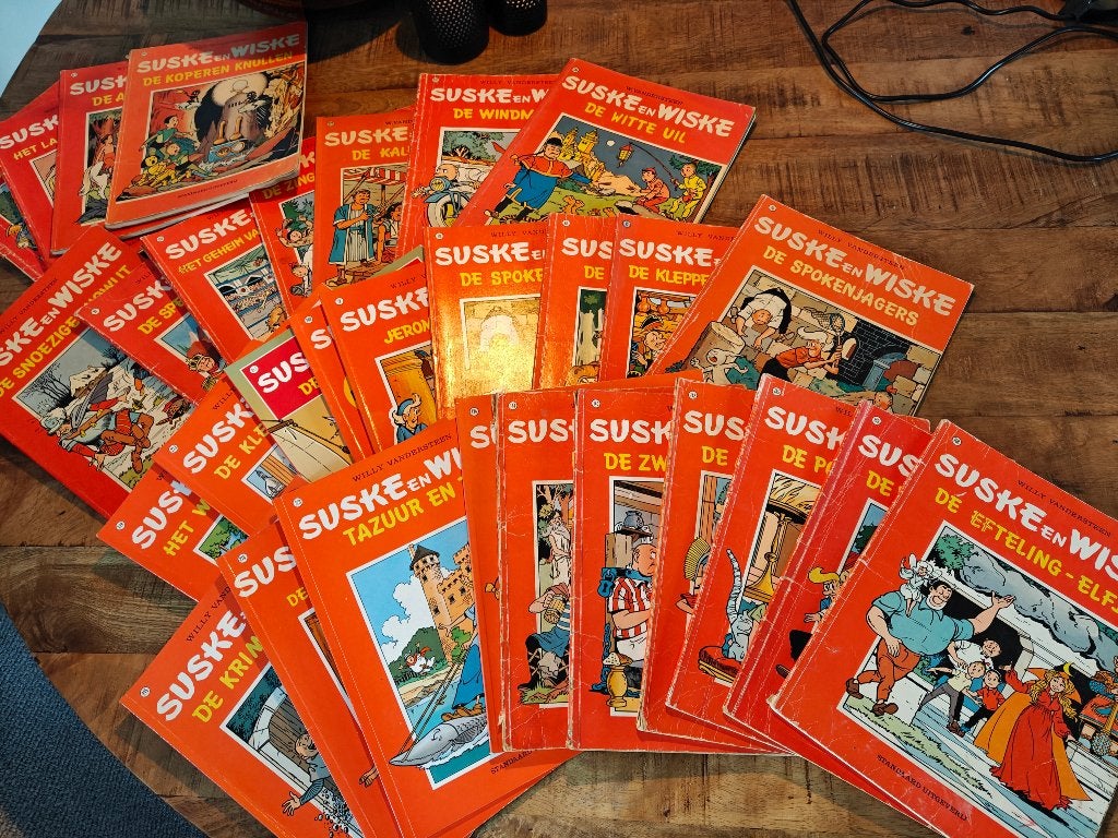 Suske en Wiske stapel van 30 strips bijna gratis, Meerdere stripboeken, Ophalen of Verzenden, Gelezen, Willy Vandersteen