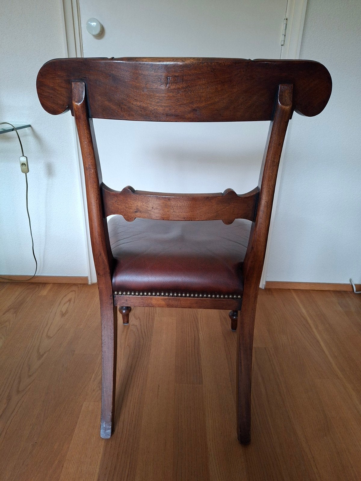 Antieke Mahonie Stoel met kunstleerLederen Zitting, Antiek en Kunst, Antiek | Meubels | Stoelen en Banken, Ophalen