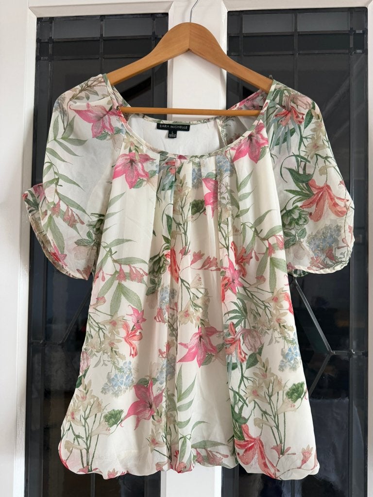 Bloemenprint Chiffon Blouse met Korte Mouwen – Maat L, Ophalen, Maat 42/44 (L), Zo goed als nieuw, Sara Michelle
