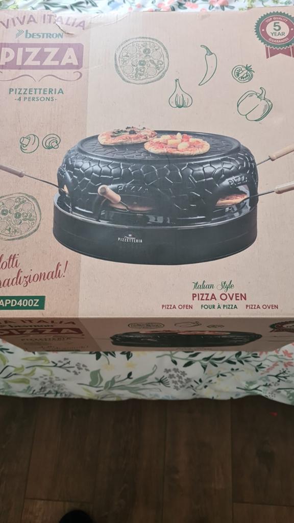 Pizza oven, Ophalen, Nieuw, 4 t/m 7 personen