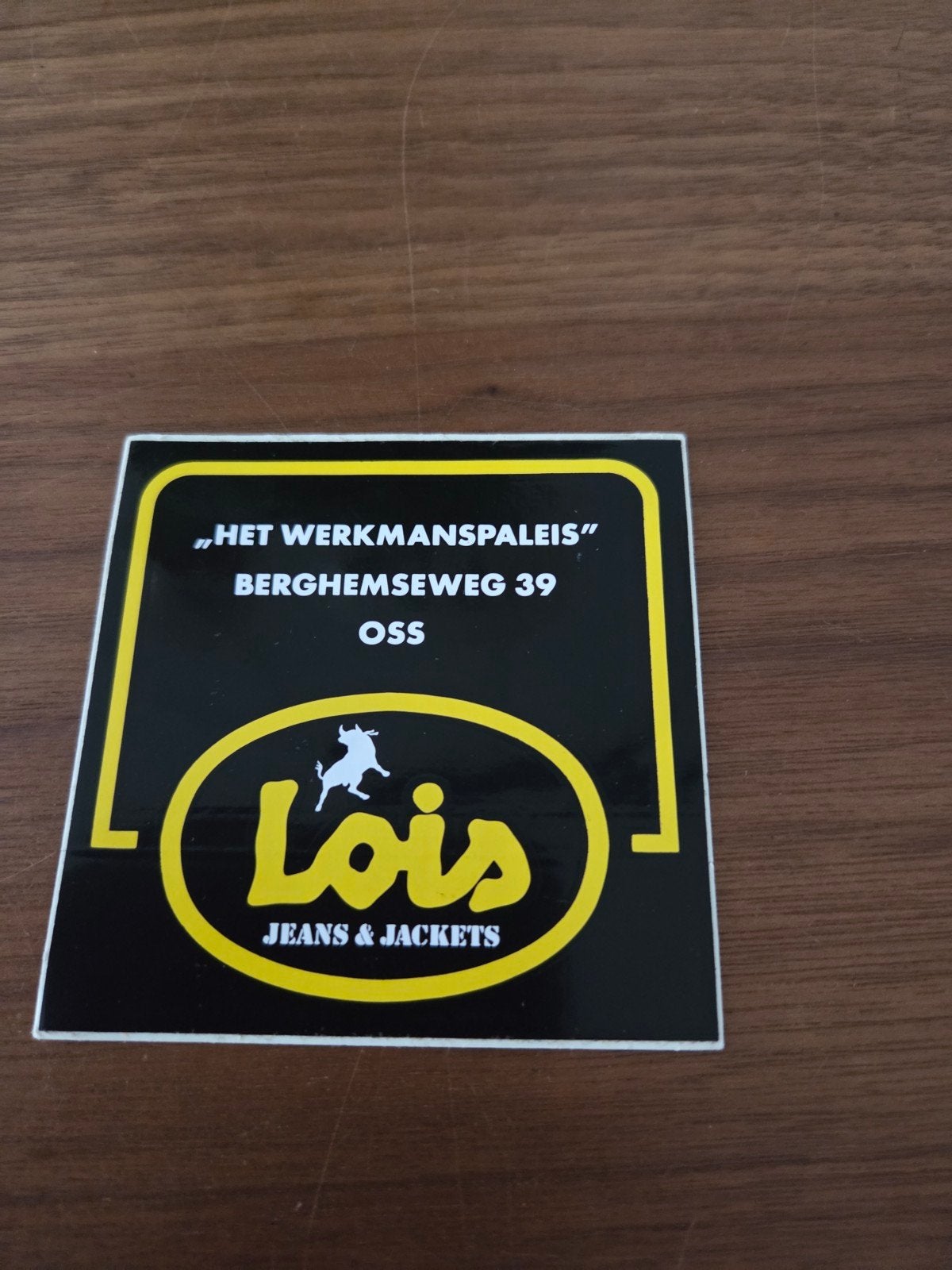 12095 Vintage Lois Jeans & Jackets sticker - Het Werkmansp, Verzamelen, Ophalen of Verzenden, Gebruikt, Merk