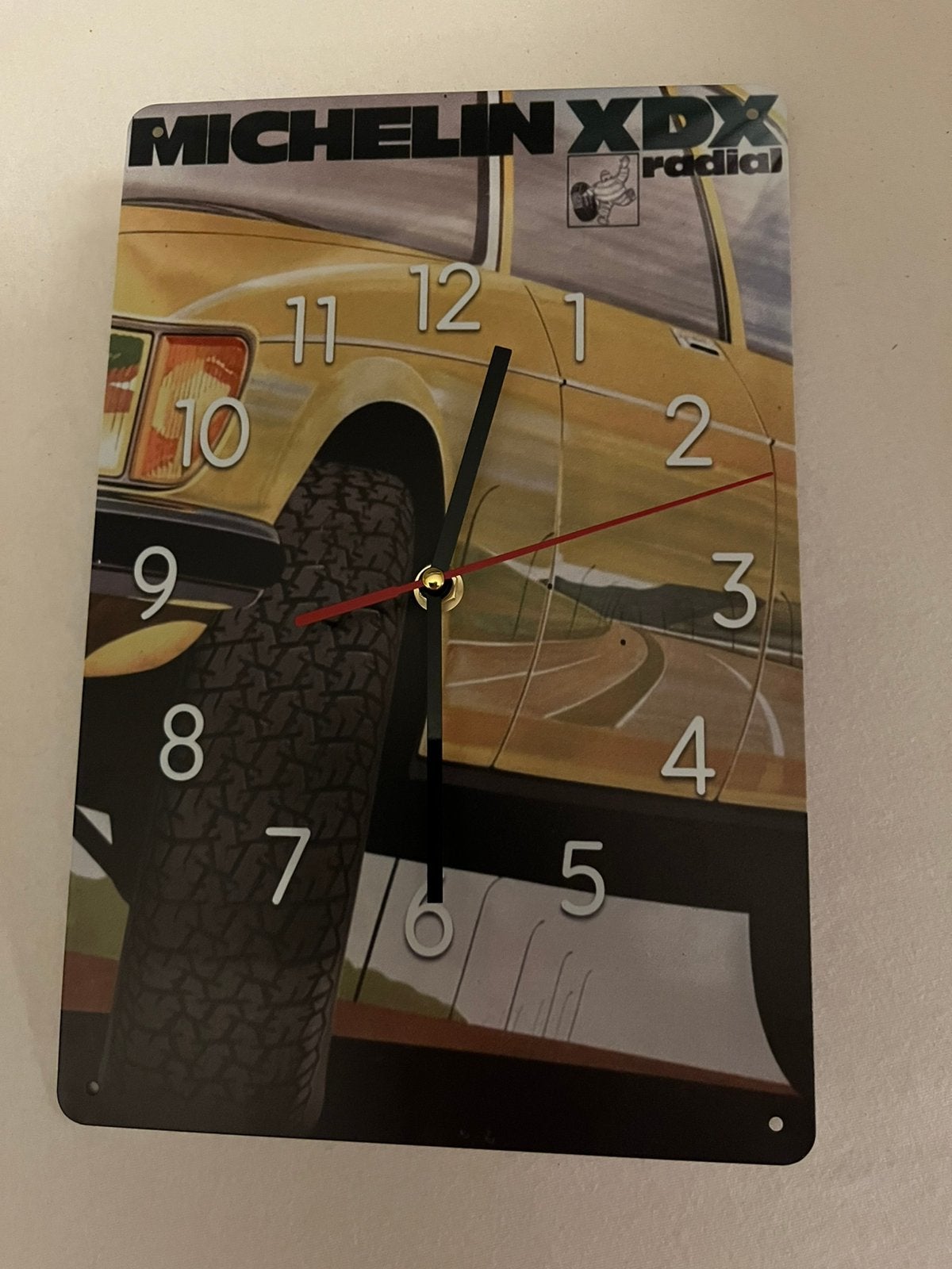 Klok Michelin , wandklok , hangklok, Ophalen of Verzenden, Nieuw, Wandklok