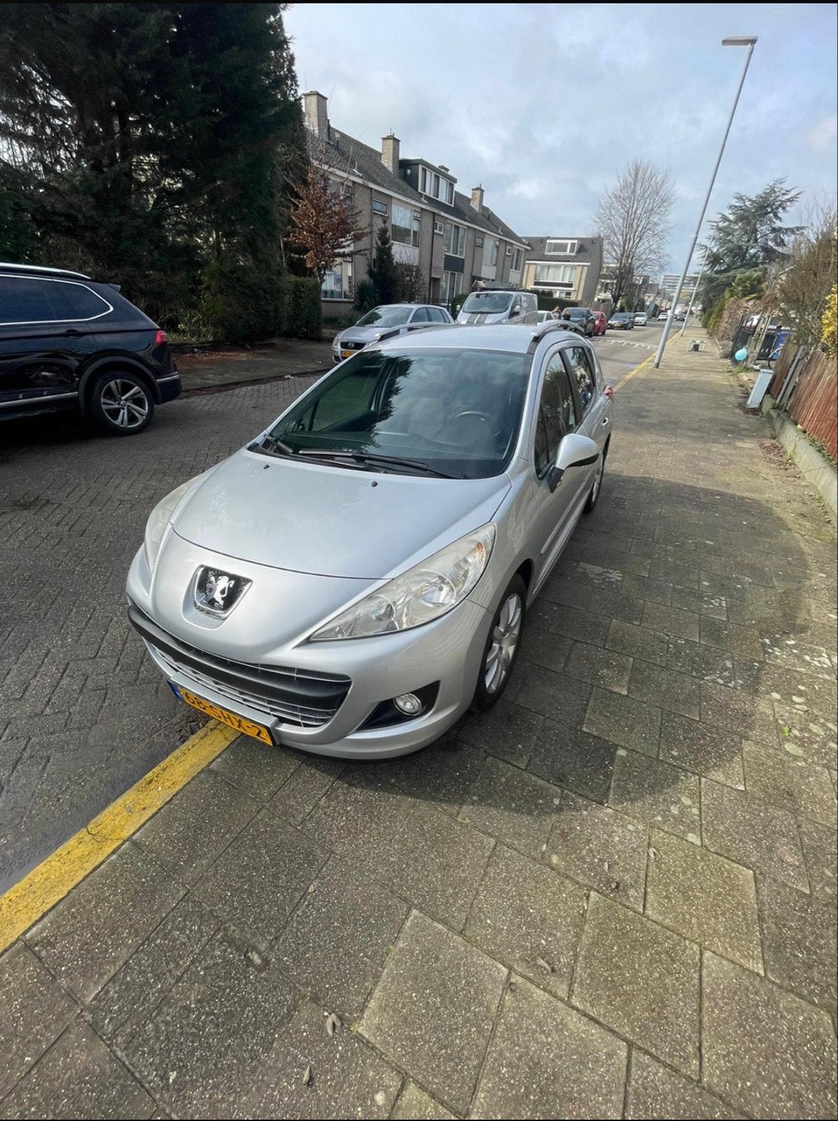 Peugeot 207 1.6 16V SW Outdoor 2011 Grijs, Voorwielaandrijving, 4 cilinders, Origineel Nederlands, Stationwagon