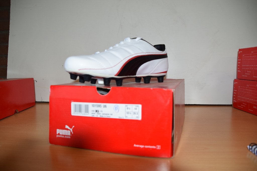 voetbalschoenen, Maat XS of kleiner, Schoenen, Nieuw, Ophalen of Verzenden