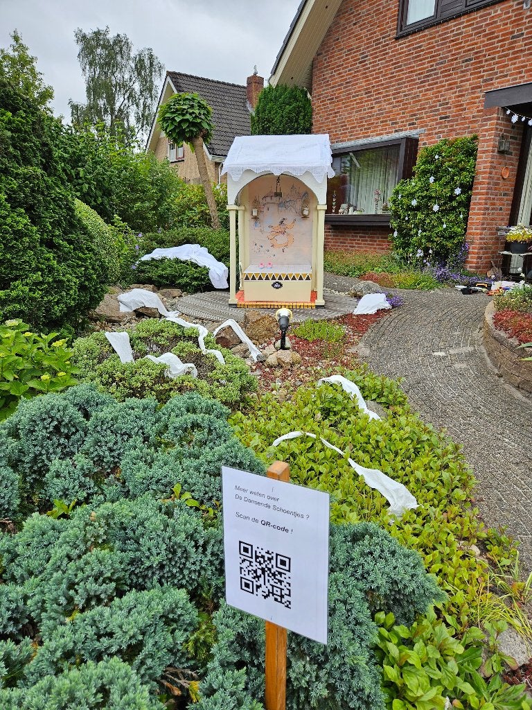Tuinversiering Efteling Rode Schoentjes - bewegend, Diversen, Rommelmarktspullen, Gebruikt, Ophalen