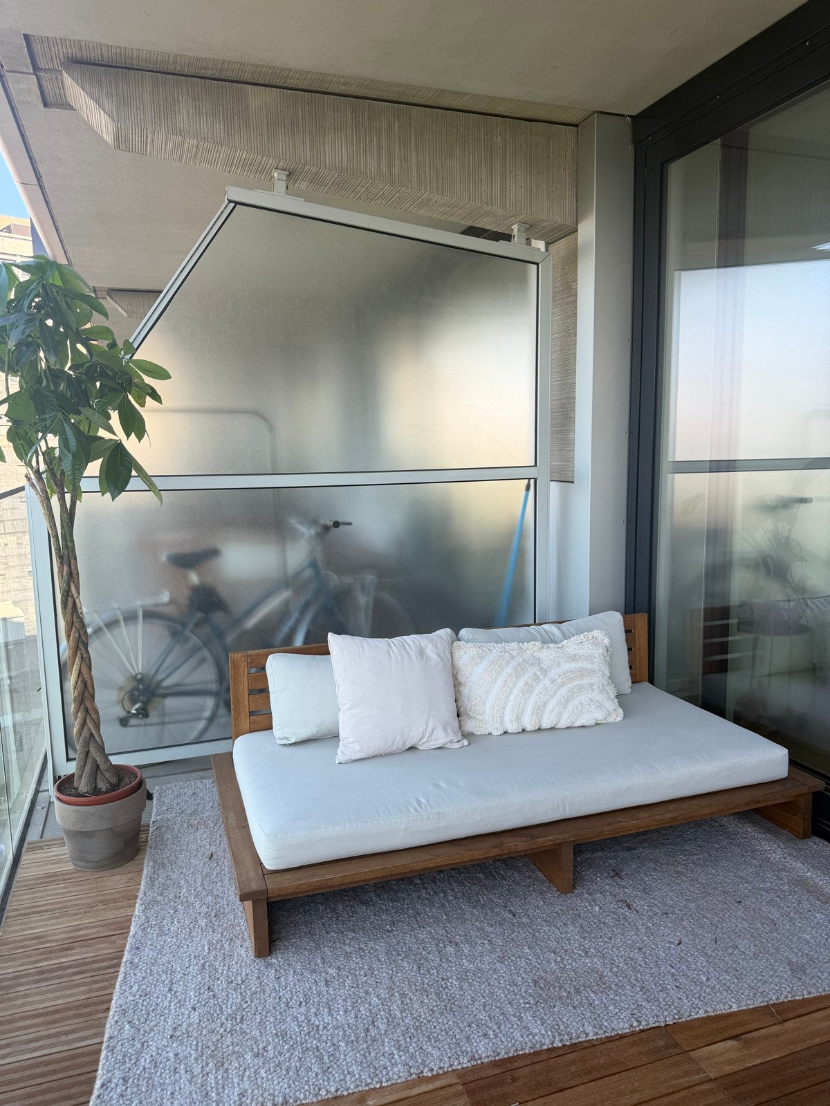 Loungebank van acaciahout met kussens, Tuin en Terras, Ophalen, Zo goed als nieuw, Hout