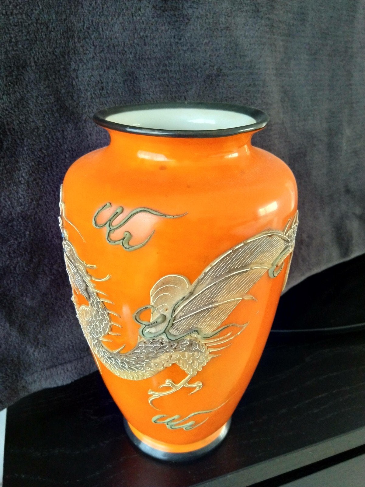 Prachtige oranje cloisonné vaas met drakenmotief, Ophalen