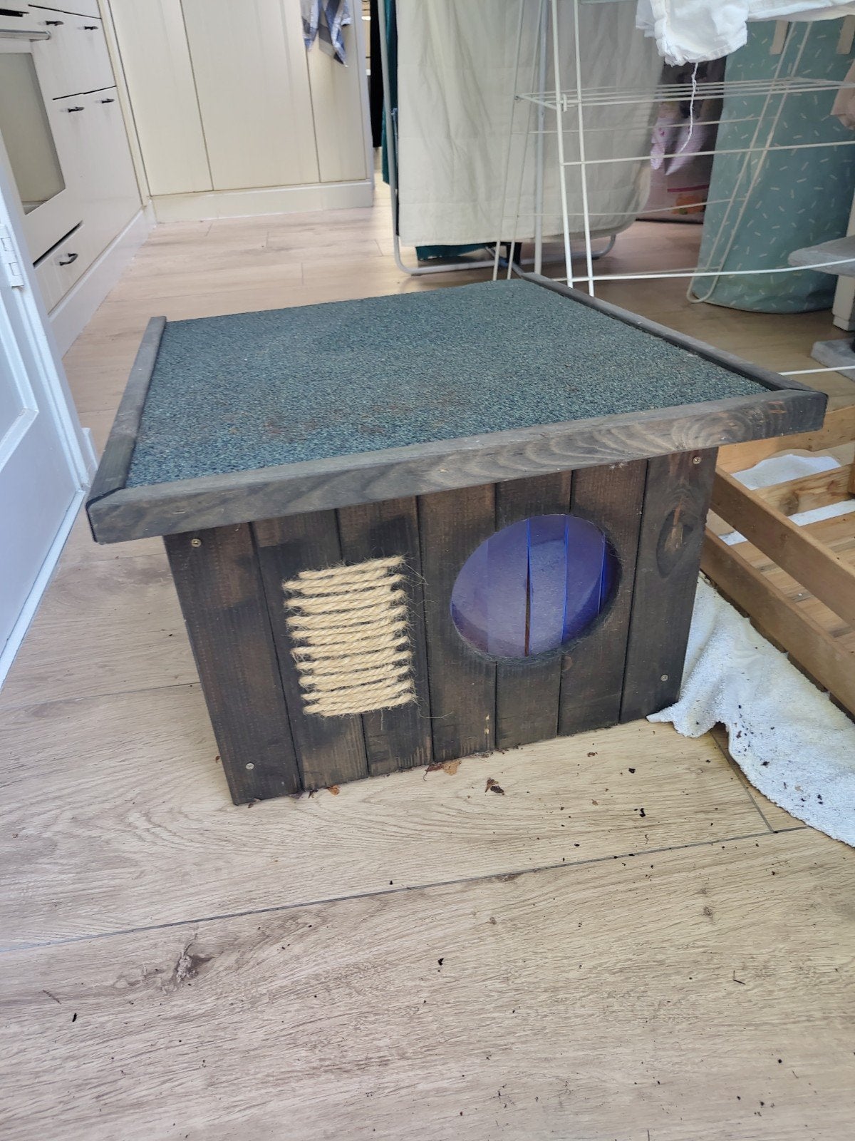 katten huis, Dieren en Toebehoren, Hondenhokken, Ophalen, Zo goed als nieuw