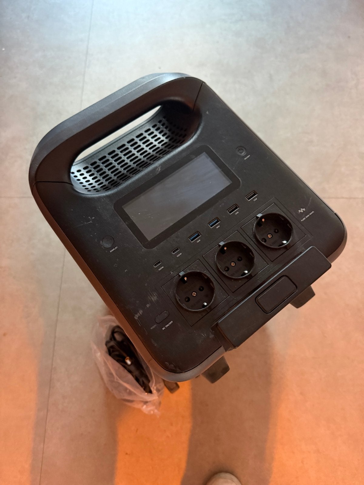 Xtorm 3000W Draagbare Power Station - Zo goed als nieuw, Ophalen, Zo goed als nieuw, 30 kVA of meer, Overige typen