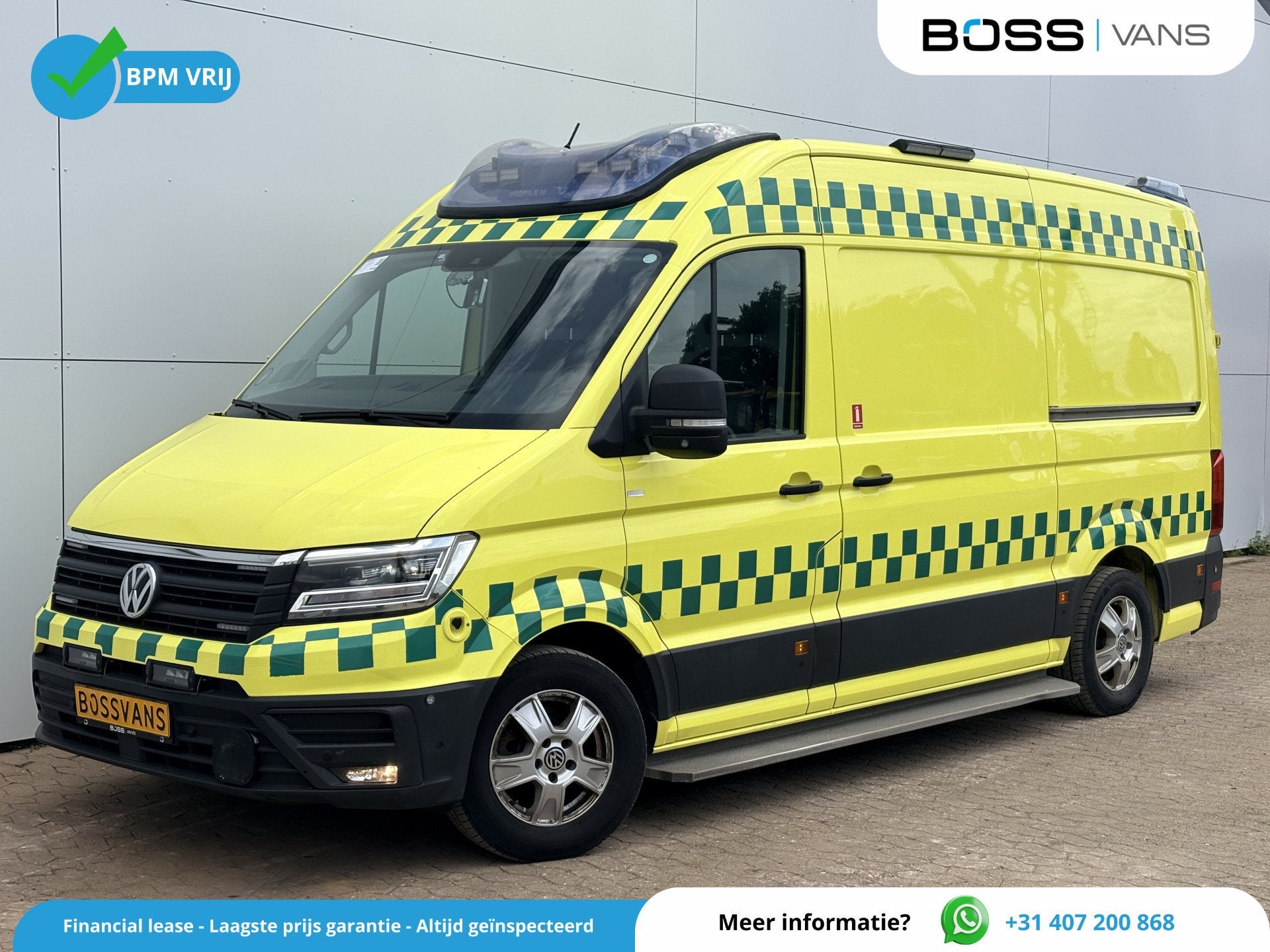 Volkswagen Crafter 2.0 TDI 177PK Ambulance L3H3 Automaat ACC, Auto's, Bestelauto's, Stof, Gebruikt, Zwart, 4 cilinders