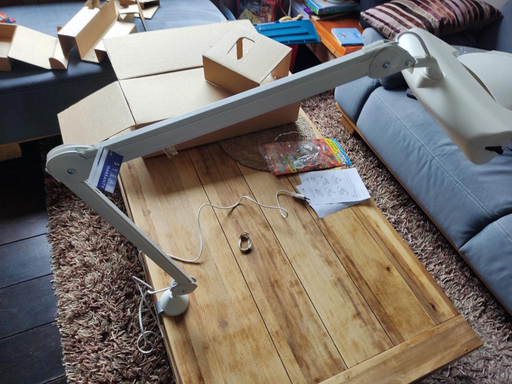 Nieuwe Luxo witte loeplamp, scharnierbaar, Hobby en Vrije tijd, Vergrootglazen, Loepen en Loeplampen, Ophalen