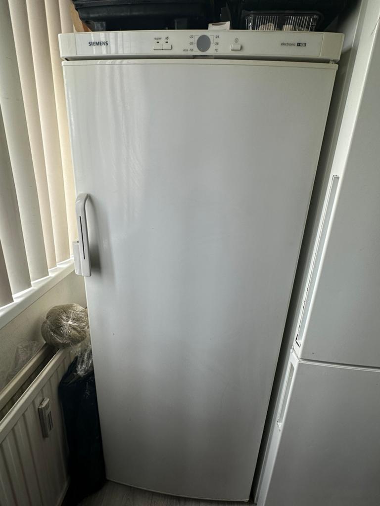 Siemens Vrieskast - Vrijstaand - Goede Staat, Witgoed en Apparatuur, Vriezers en Diepvrieskisten, Gebruikt, 140 tot 160 cm, Ophalen