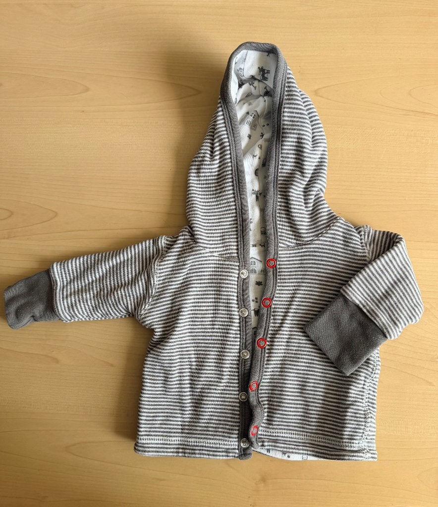 Baby vestjes, Kinderen en Baby's, Babykleding | Maat 56, Ophalen of Verzenden, Gebruikt, Jongetje of Meisje, Truitje of Vestje