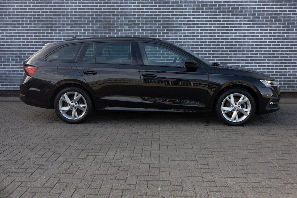 Skoda Octavia Combi 1.4 TSI IV Business | Plug-in Hybrid (PH, Auto's, Skoda, Stof, Gebruikt, 4 cilinders, Zwart