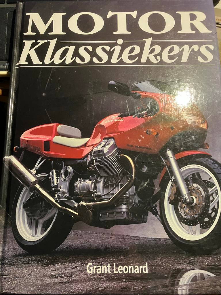 Motor Klassiekers - Grant Leonard, Ophalen of Verzenden, Gelezen, Algemeen