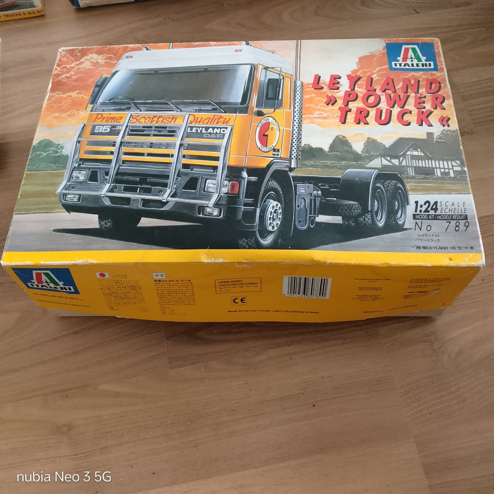 Diverse bouw pakketten: Italeri, Revell - Trucks & Vliegtuig, Italeri, 1:32 tot 1:50, Nieuw, Ophalen of Verzenden