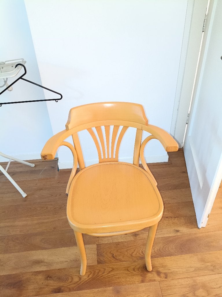 Zes Thonet-stijl vintage stoelen met armleuningen, Ophalen, Gebruikt, Overige kleuren, Vintage, Thonet-stijl, klassiek