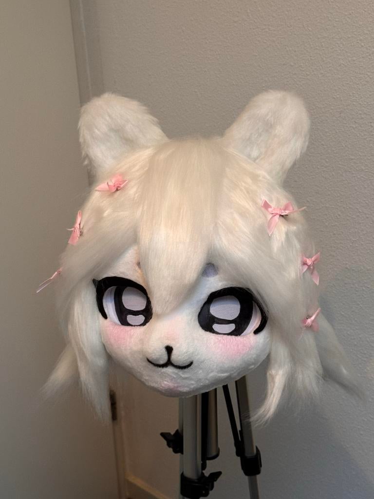 Chiikawa geïnspireerd kigurumi fursuit hoofd, Hobby en Vrije tijd, Ophalen of Verzenden, Zo goed als nieuw, Toneelattributen of Onderdelen